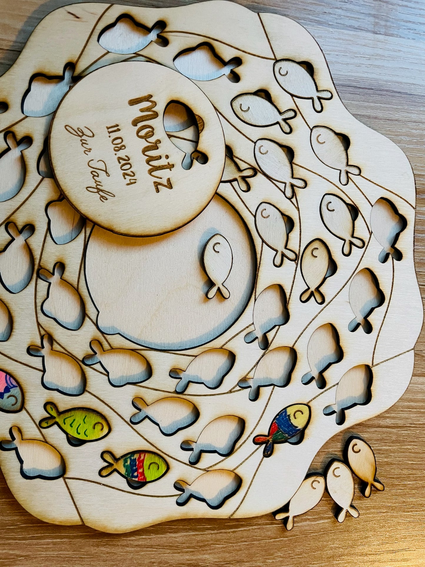alternatives Gästebuch - Holzpuzzle Fische (20 oder 40 Fische)